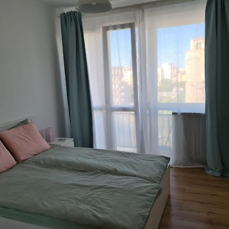 Rene'S Leisure Apartment Bucureşti Eksteriør bilde